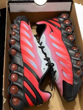 5.5Y / 7W Nike Air Max Sneakers Red Black | New w/ Tags | Running Athletic Shoes